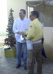 Entrega de prémio simbólico do Natal 2008, (Foto Ernesto, amador)