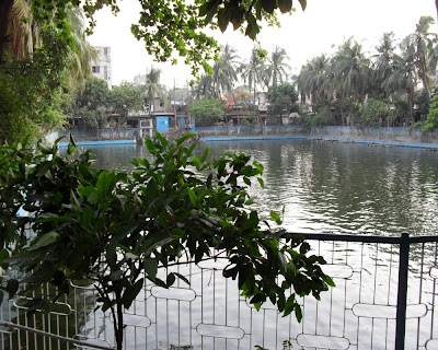 bangshal pond, old dhaka, bangladesh, bongshal pukur