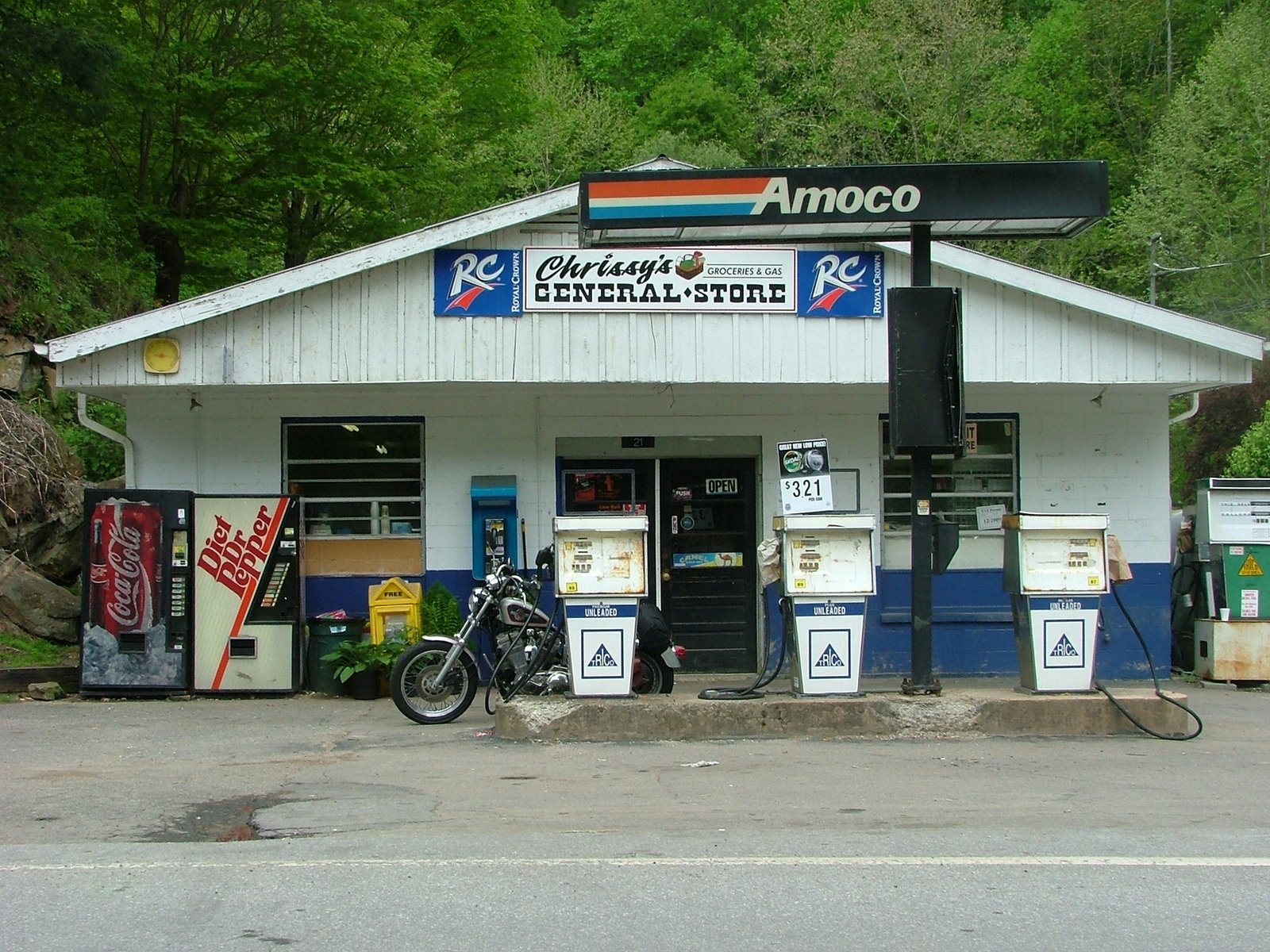 [DSCF3442.JPG]