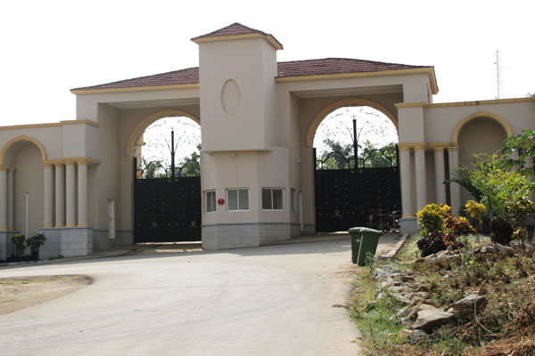 Chief Lucky Igbinedion