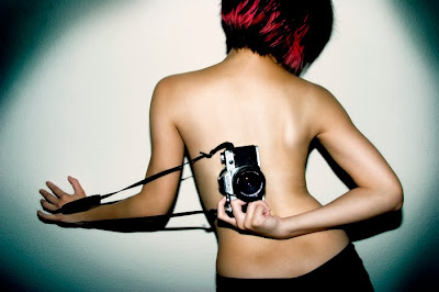 Sensual Female Photography, Model Photographer Poses, Sexy Female Photographer