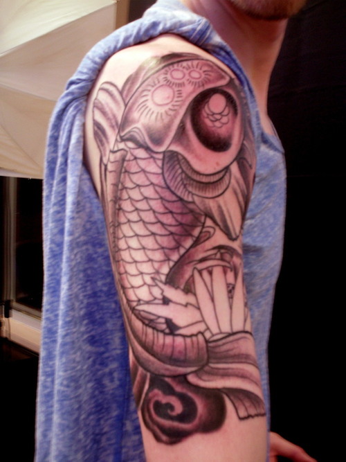 koi fish tattoo design. fish tattoo designs.