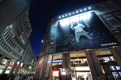 [diesel_planet_00.JPG]