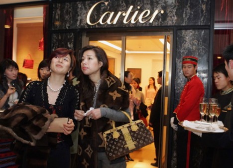 [china+largest+luxury+market.jpg]