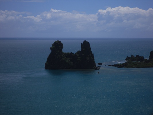 LA POULE DE HiENGHENE