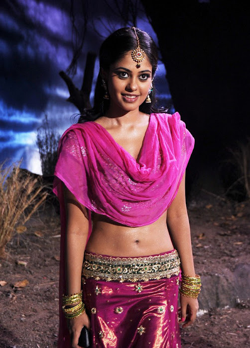 bindhu madhavi skin actress pics