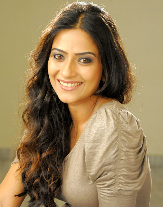 aditi sharma shoot unseen pics