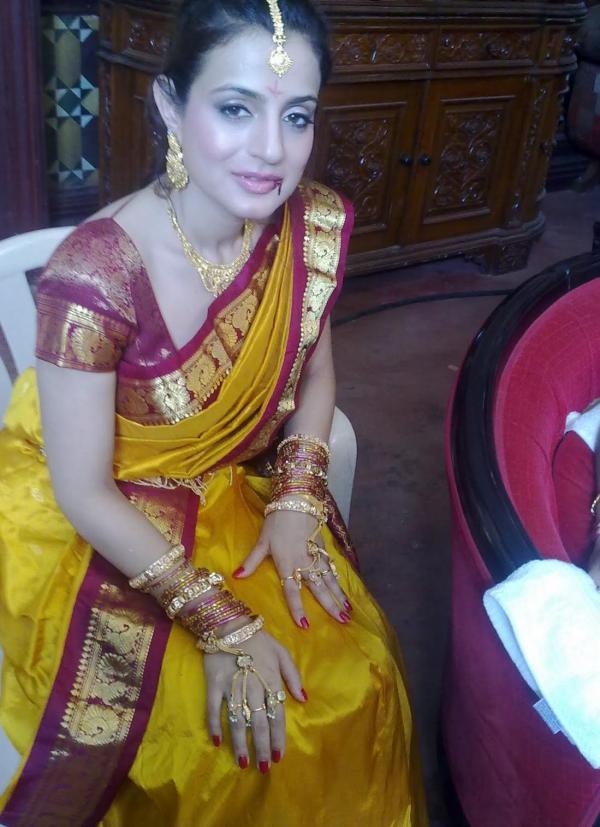 Amisha Patel Twitter