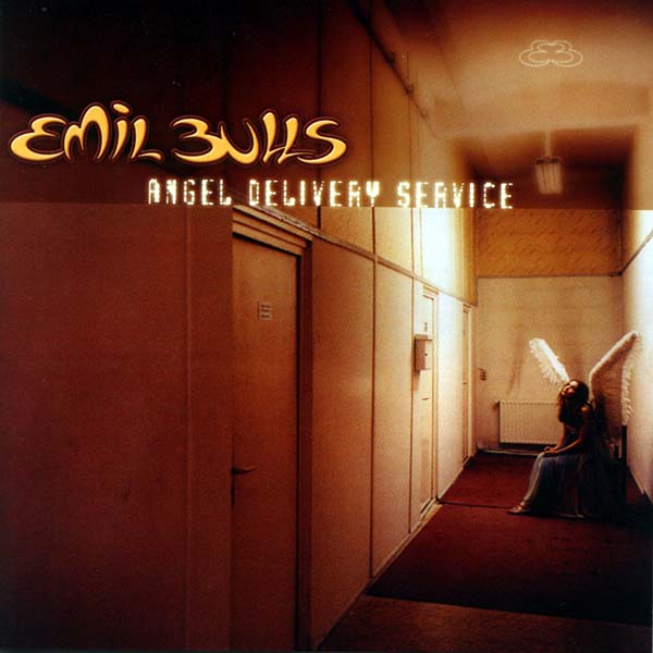 [Emil_Bulls_front.jpg]