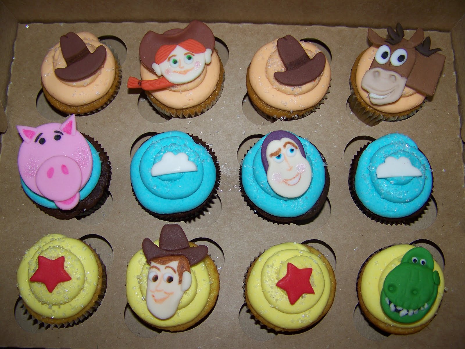 Plumeria Cake Studio More Toy Story Cupcakes