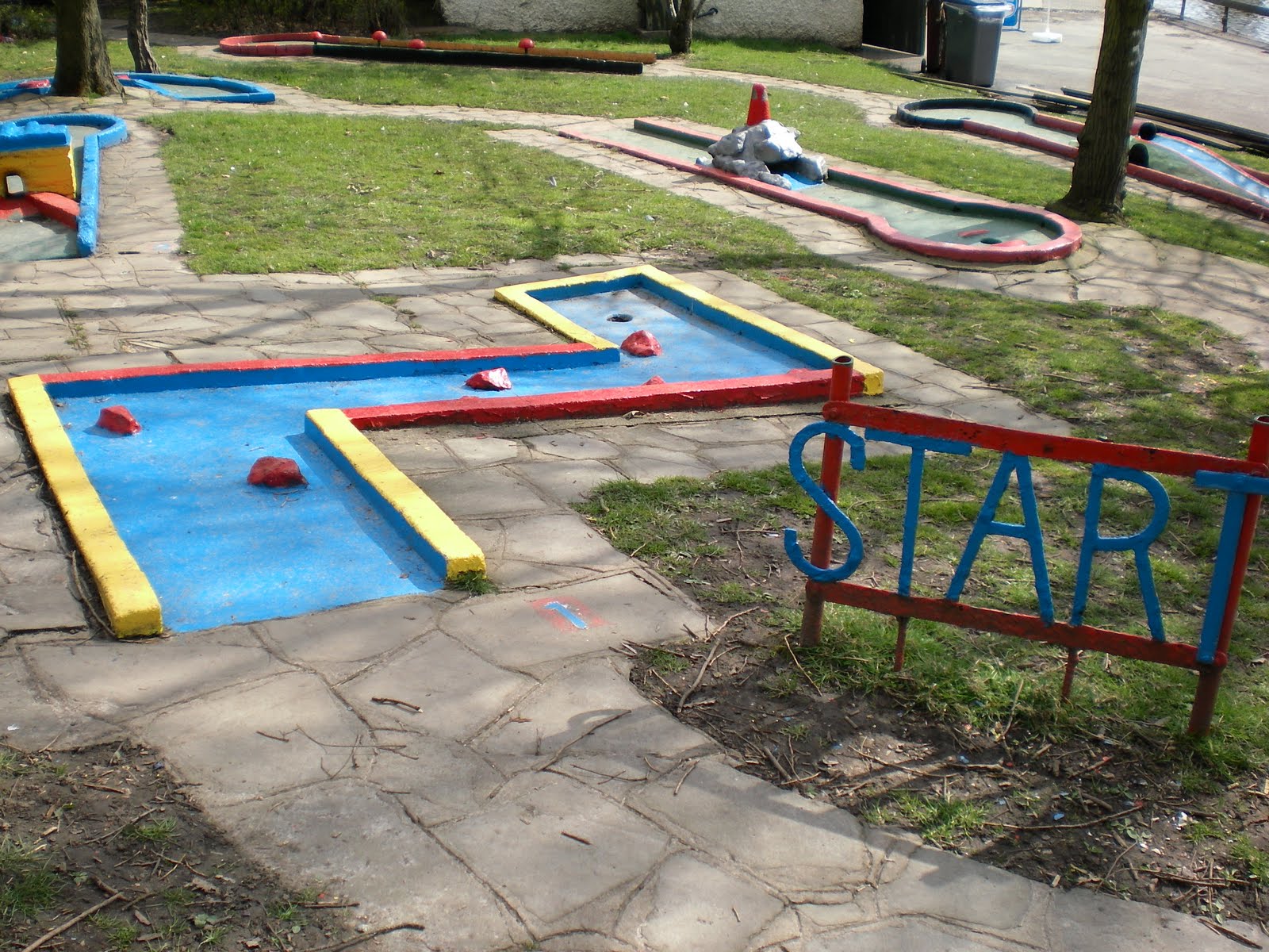 The Ham and Egger Files Crazy World of Minigolf Tour Course Played