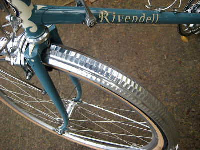 Image of fenders on Rivendell bicycle