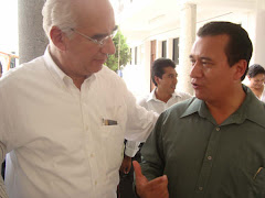 EL Senador Dante Delgado Rannauro y el Director de UGM Campus Tuxpan