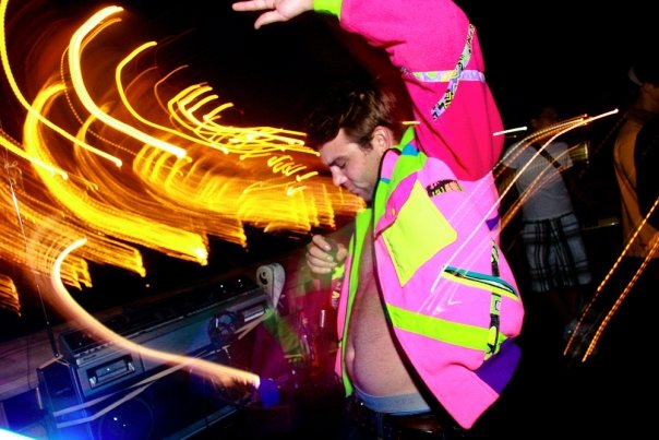 [7731_148293255675_126084825675_3563677_1580526_n.jpg]