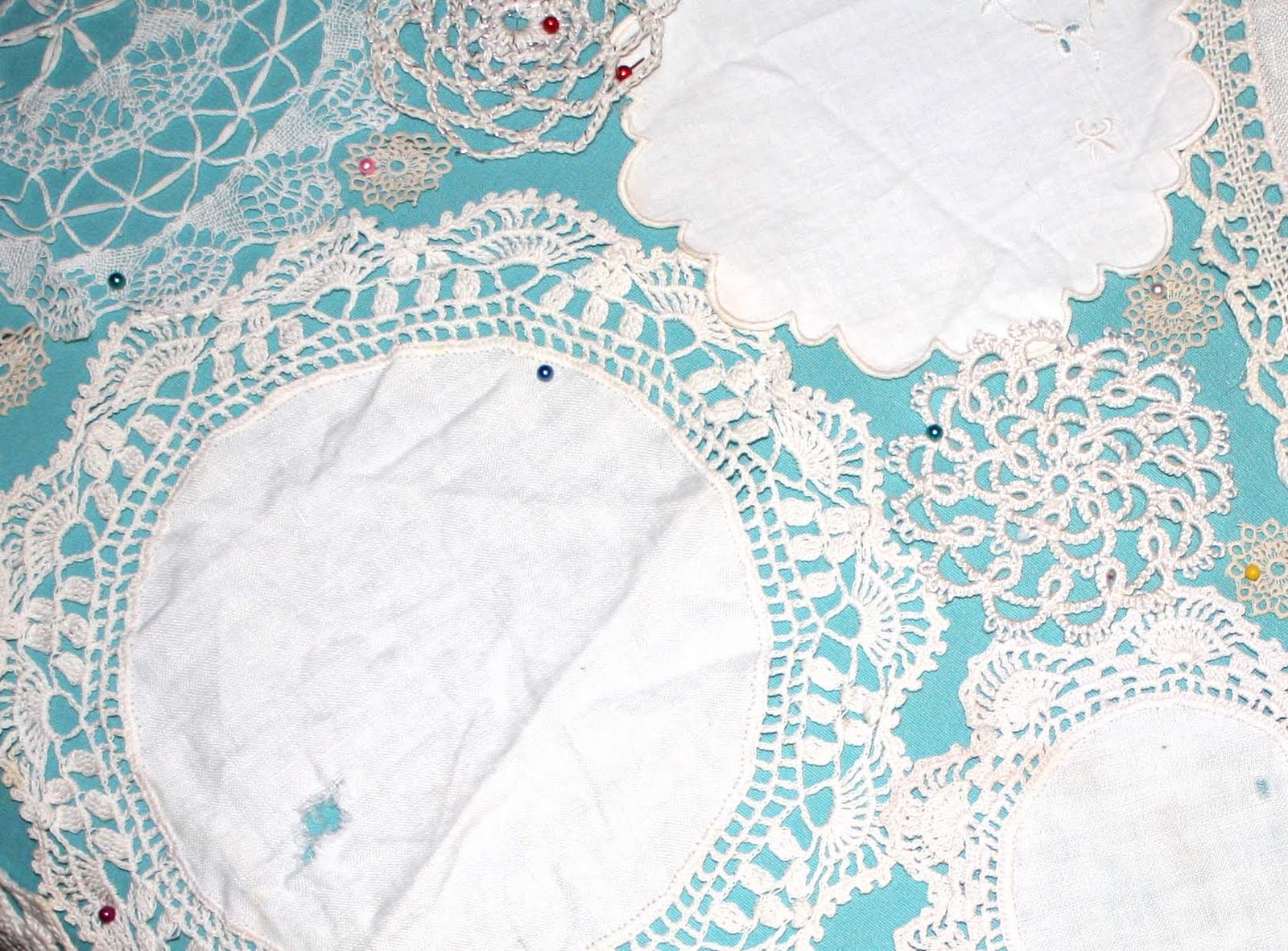 [doilies+closeup.jpg]