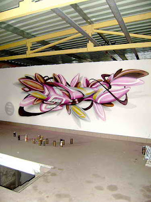 Pink Illusion Graffiti - Graffiti Street Art