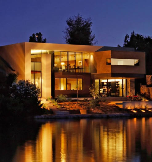 Minimalist Home Design Lake by Architekton