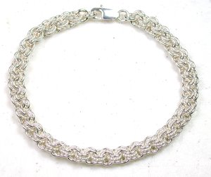 [3-3-with-twist.jpg]