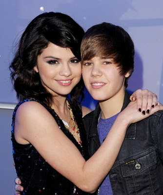 justin bieber and selena gomez new haircut. But Gomez doesn#39;t think all of