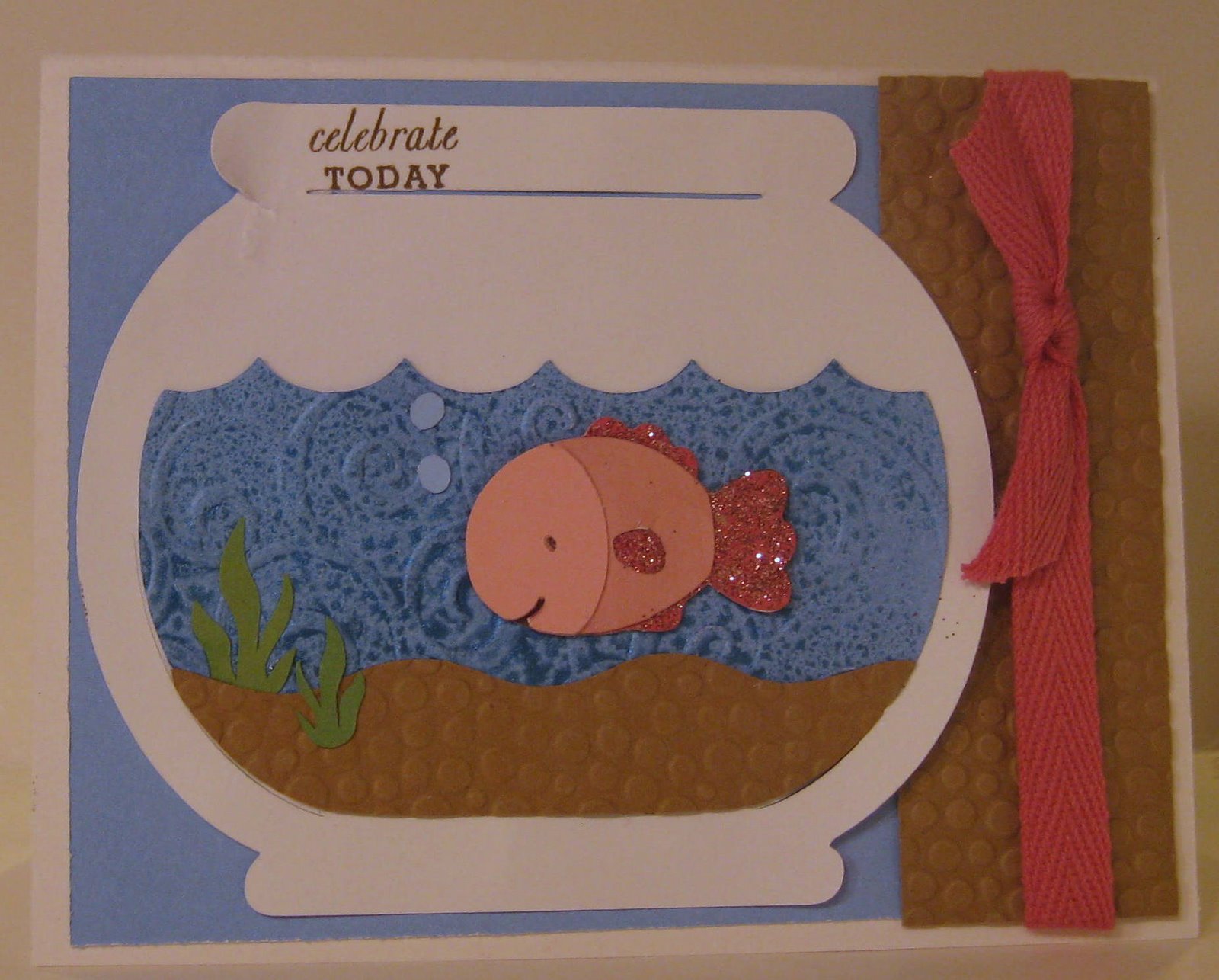 Cricut My Way Create a critter fish bowl card