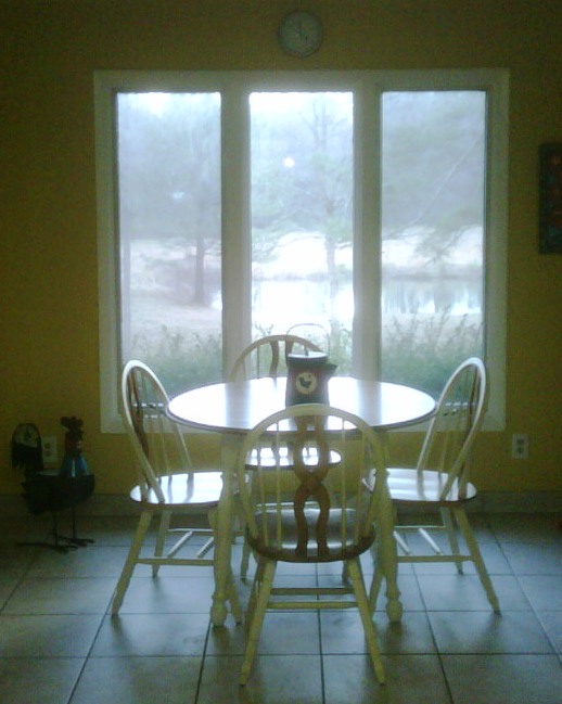 [kitchentable4.jpg]
