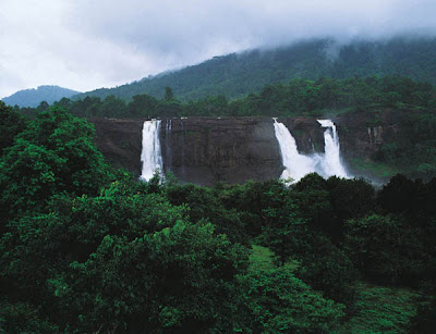 kuthumkal waterfalls