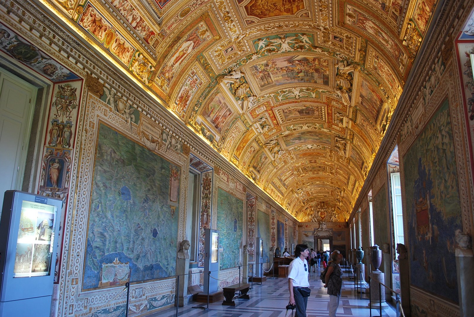 [Vatican+Museum_6.JPG]