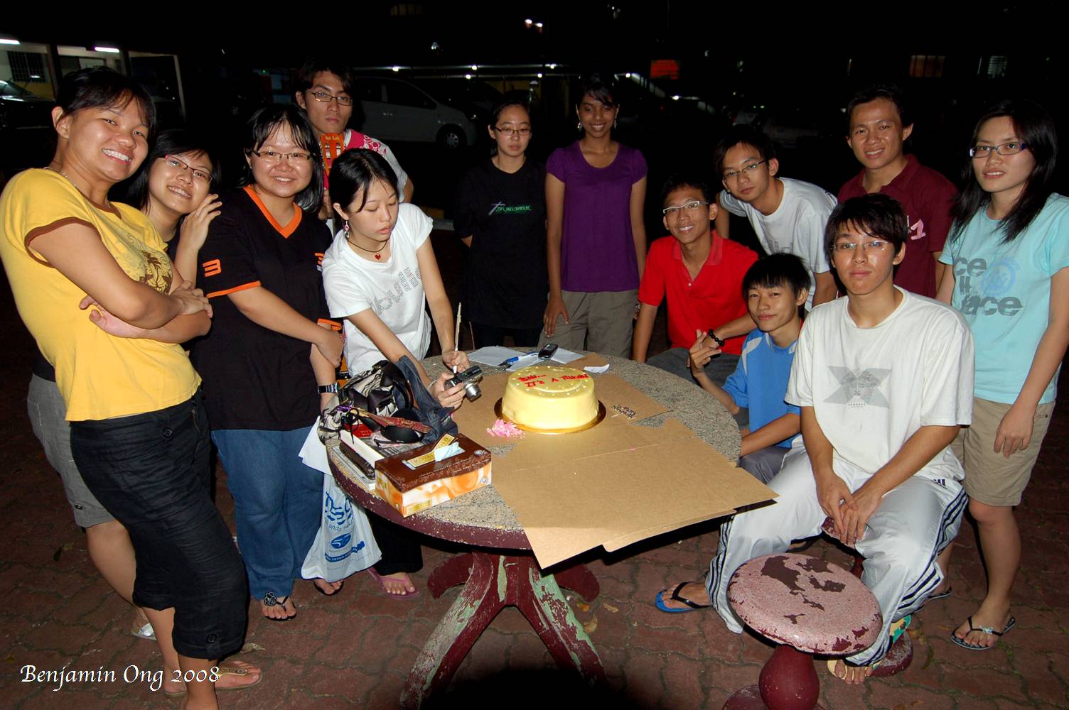 [wa+-+3rd+group+with+flash.jpg]