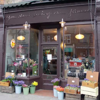 you don't bring me flowers, london | simple pretty