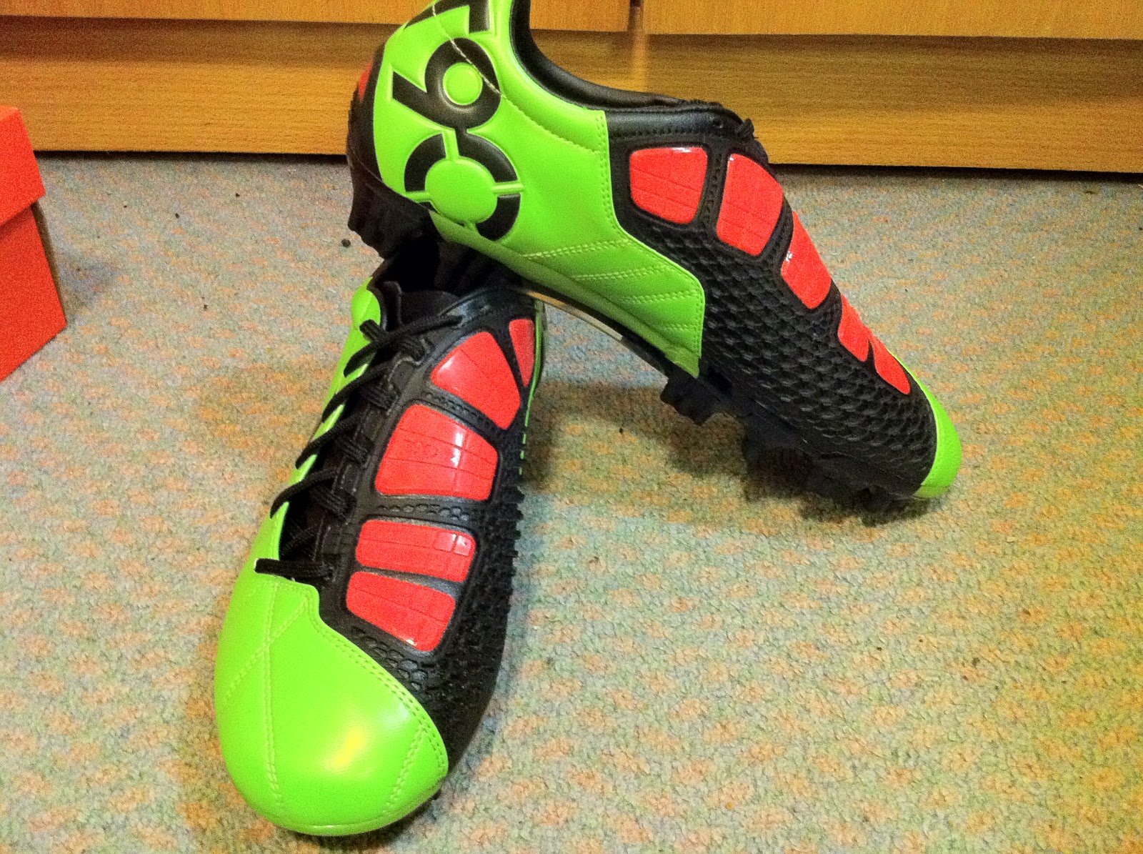 nike total 90 laser iii