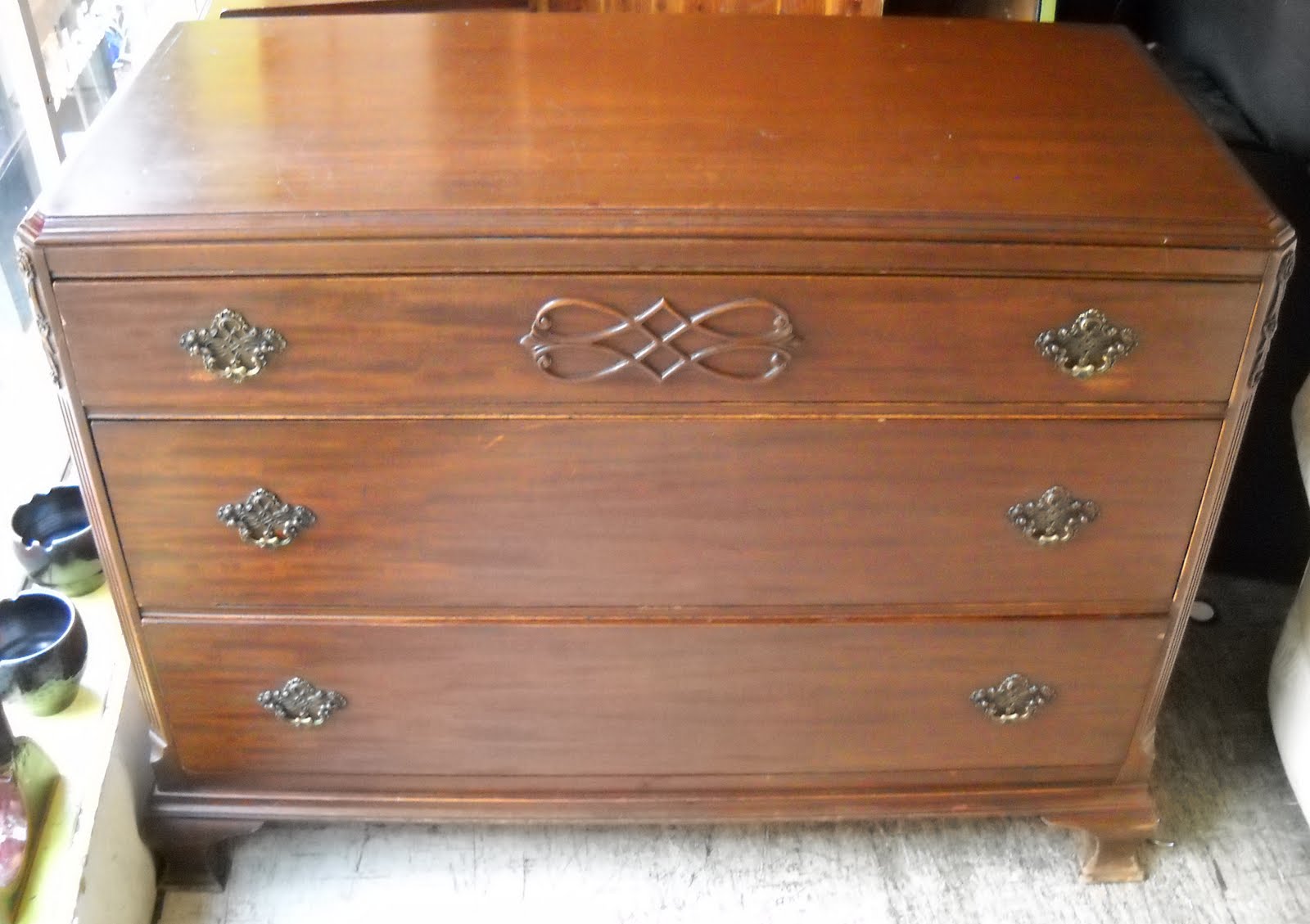 Uhuru Furniture Collectibles 1940s Solid Mahogany Bedroom