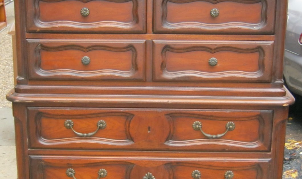 Uhuru Furniture & Collectibles Country French Bedroom Set By Drexel SOLD