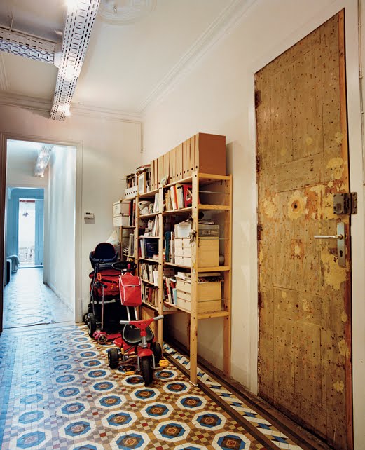 [dwellcasa-ali-bei-hallway.jpg]