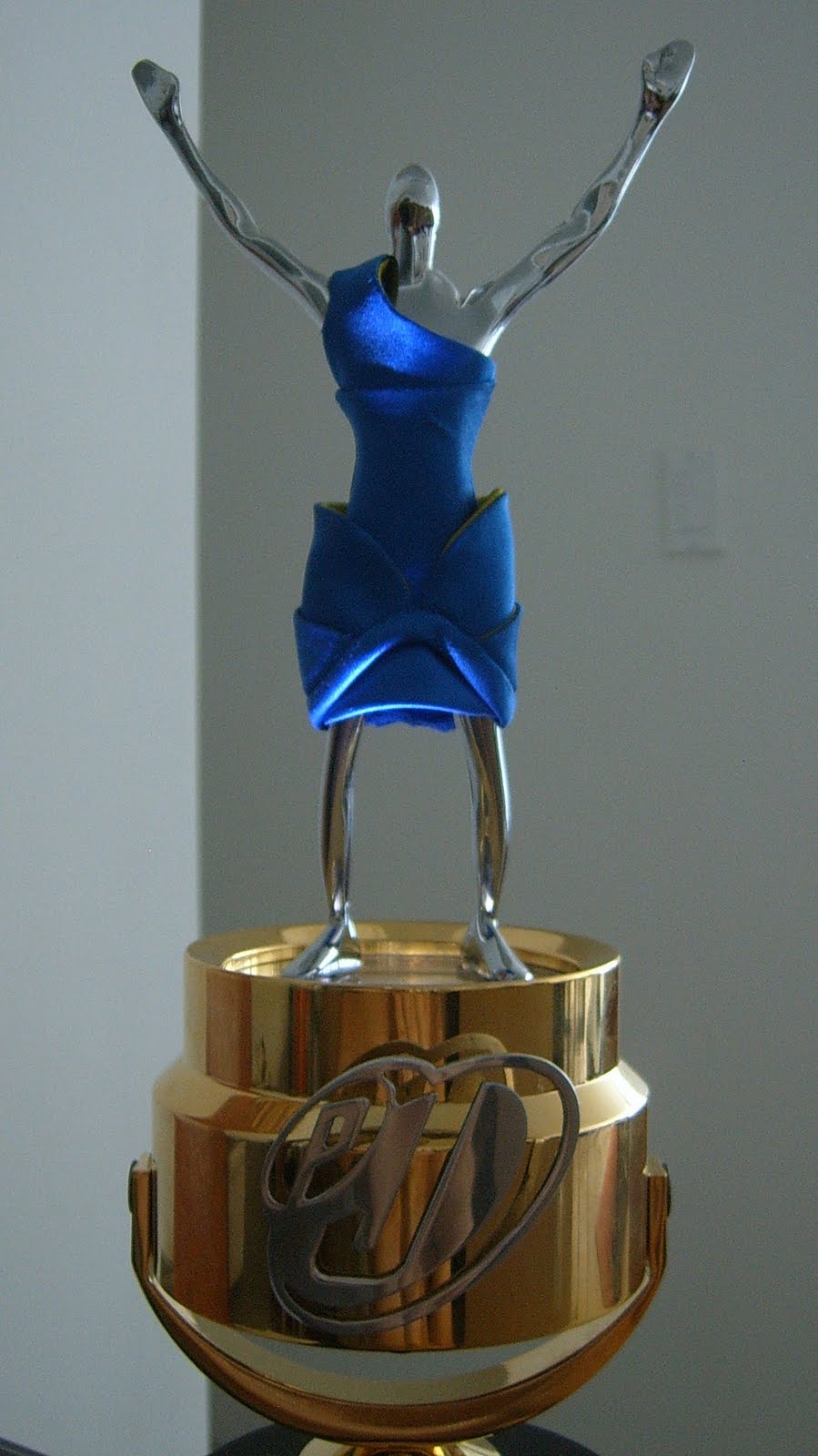 Irea Premios Juventud Best Dressed Award