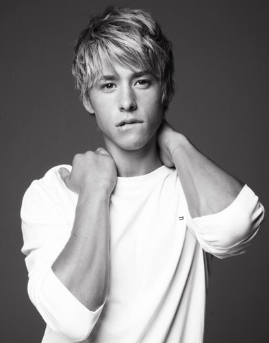 Mitch Hewer Girlfriend