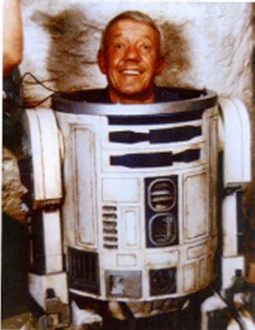 [r2-d2.bmp]