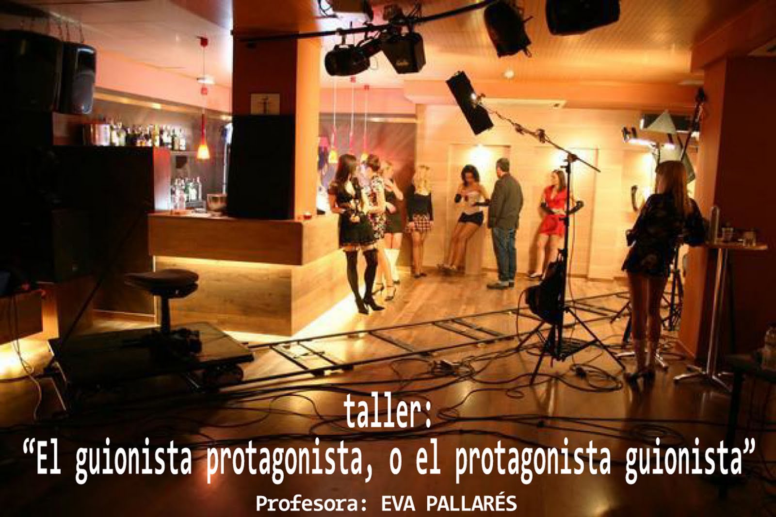 [foto_eva+con+text+copia.jpg]