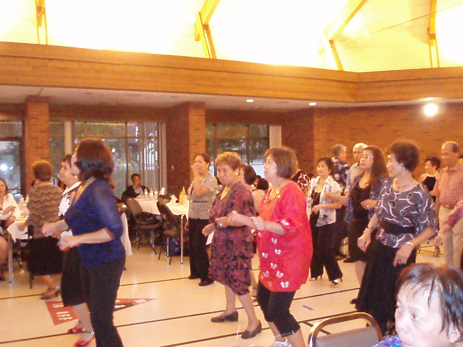 Acquaintance party introduction image