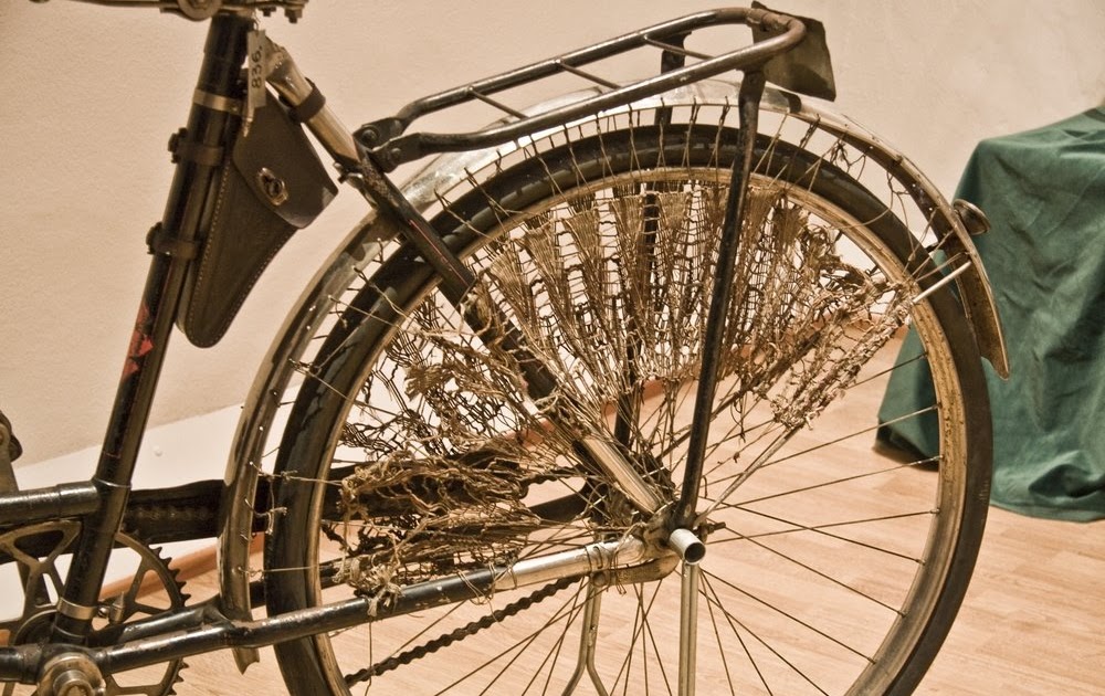 Cycle Chic® Cycle Chic Guide 4 DIY Skirtguards for the People