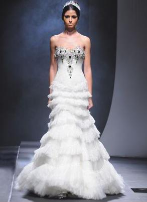 Your favorite gowns you want to see in pageants! Michael+cinco+autumn+2009+-+1