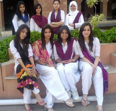 School Girls on Girls Indian Girls Iranian Girls Arab Girls  Pakistani Beautiful Girls