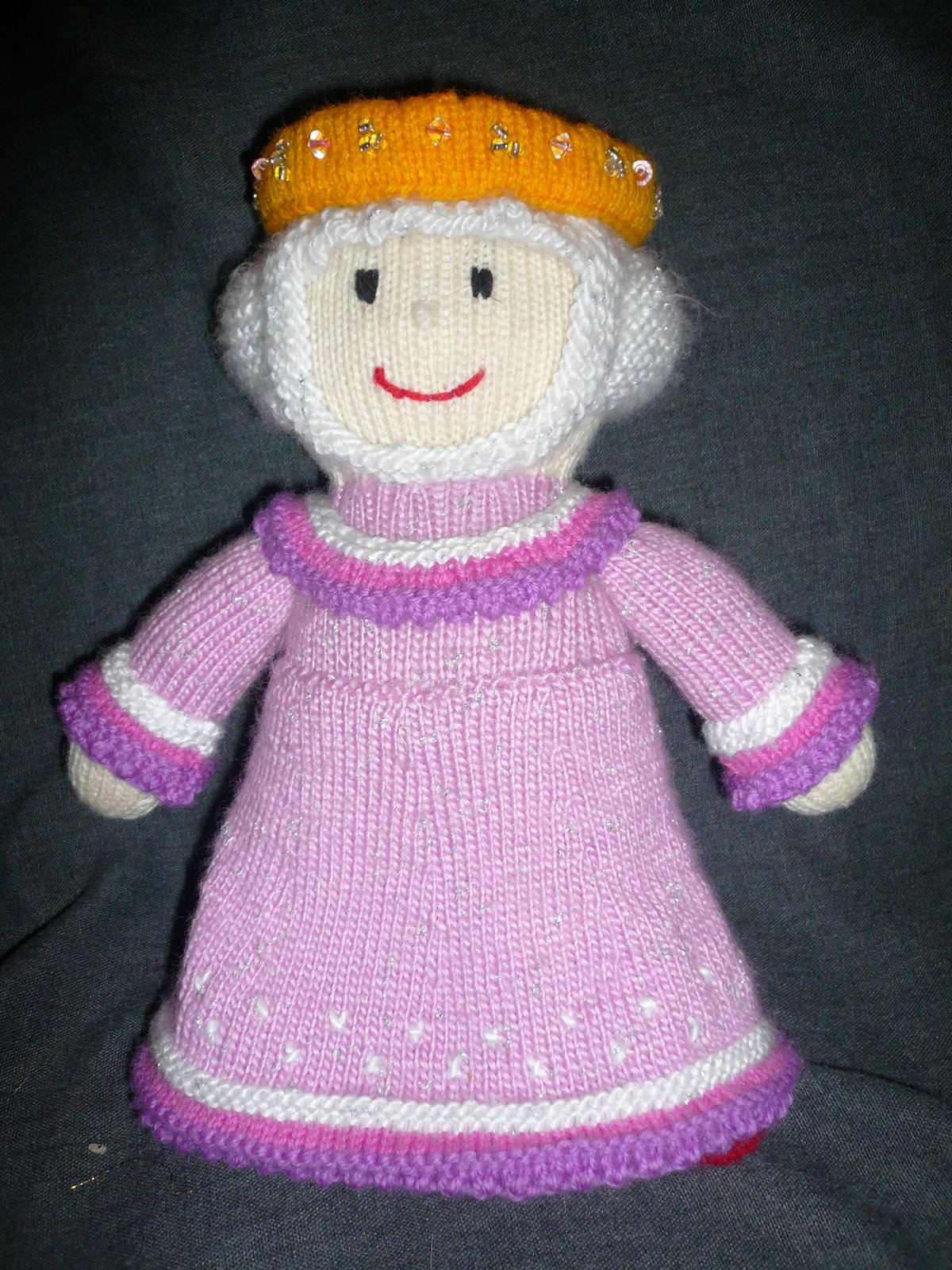 [knitted+princess.jpg]