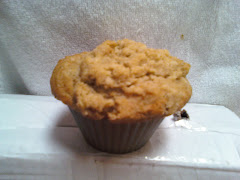 APPLESAUCE MUFFINS