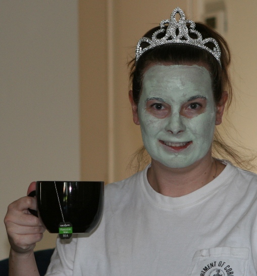 [Heather+mask.JPG]