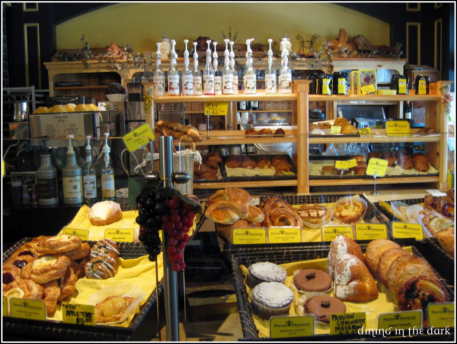 dining in the dark La Petite Provence