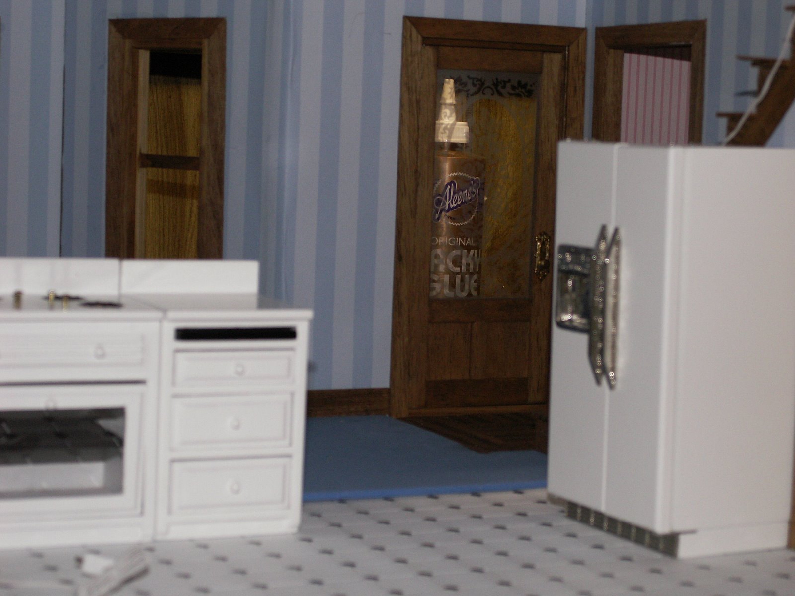 [kitchen+2.JPG]
