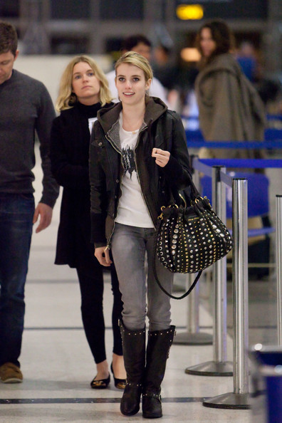 [roberts+emma+2010+feb+lax.jpg]