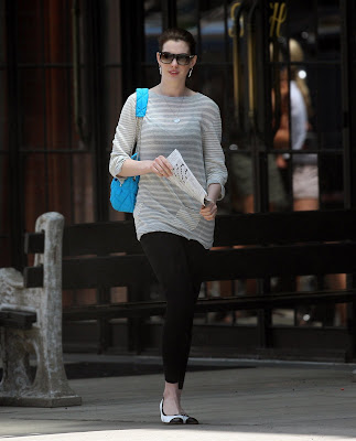Anne Hathaway  on Anne Hathaway S Blue Chanel Bag