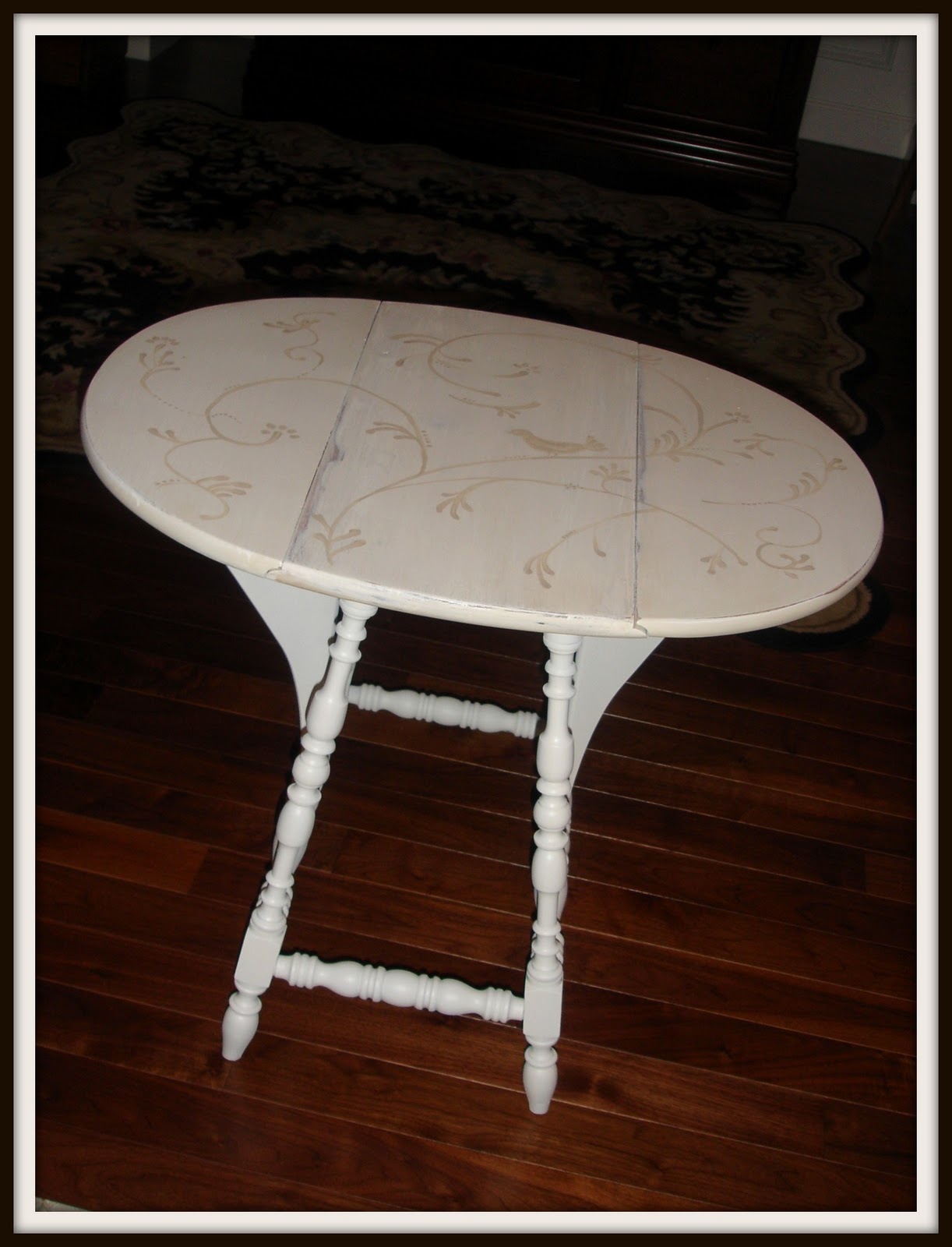 Forever Decorating! Tiny DropLeaf Table