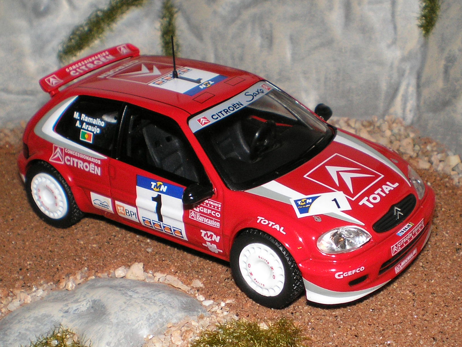 [CitroenSaxo2003a.JPG]